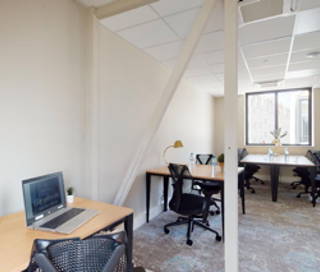Bureau privé 20 m² 6 postes Location bureau Rue Saint-Etienne Lille 59800 - photo 1